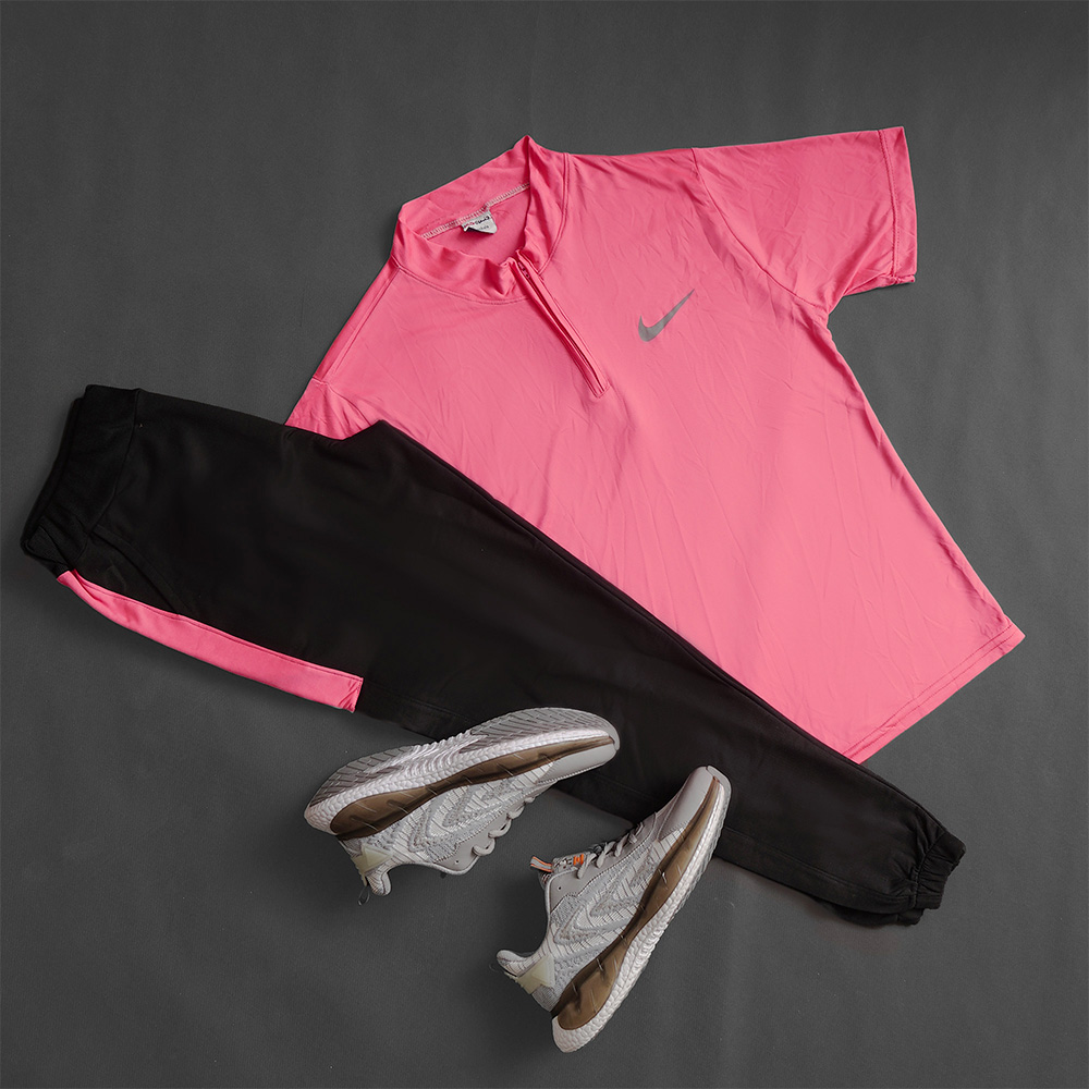 ست تیشرت و شلوار Nike صورتی